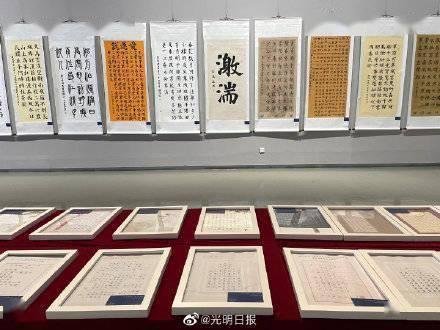 色度室逃生